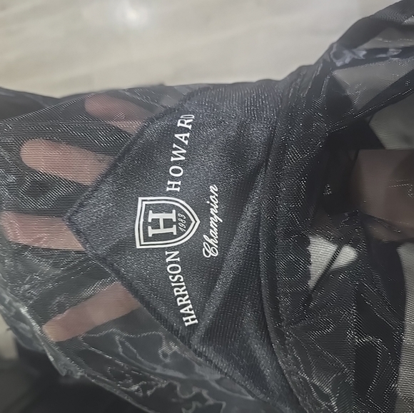 Horse Fly Mask - Picture 2 of 3